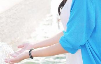 MyGirl美媛馆 – 一个背影，一幅图集，Toro羽住带你穿越全套不寻常的旅程。
