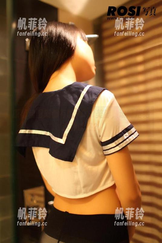 原图和图册都有的ROSI美脚，谁能拒绝这种诱惑？
