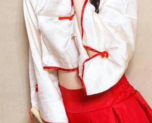 TouTiao头条女神 – 娜依灵儿豹纹图包里藏了多少故事？分享之前，先做好精神建设！