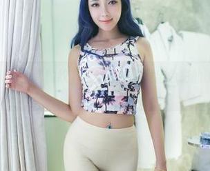 TuiGirl推女郎 – 全套豹纹，何奕恋在这发出色彩的呐喊，太过猖狂。