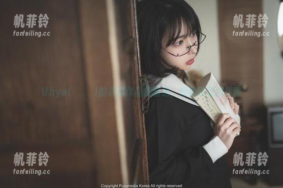 Uhye(이유혜)的美脚作品集精选，都是随意的优雅