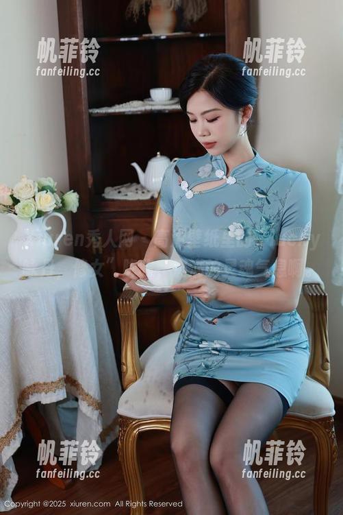 Xiuren秀人网 - 高清壁纸里的“lucky咏丹，修女”降临，满满的灵魂气息啊。