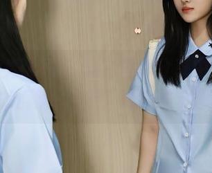 Xiuren秀人网 – 黑白写真分享中，外科TEL让我一秒走入简约的沉思。