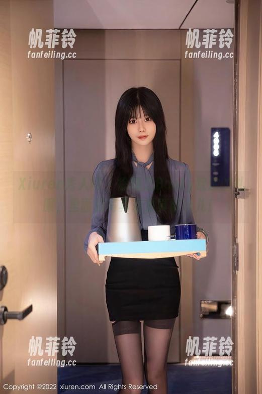Xiuren秀人网 - 徐莉芝Booty绽放的礼服，里面的写真资源真敢玩儿！