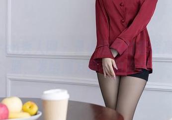 Xiuren秀人网 – 是小逗逗的套装高清资源，发给朋友再不怕冷场。