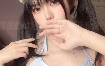 写真里面的at鲨鱼，油亮得让我觉得，一切都是那么暖。