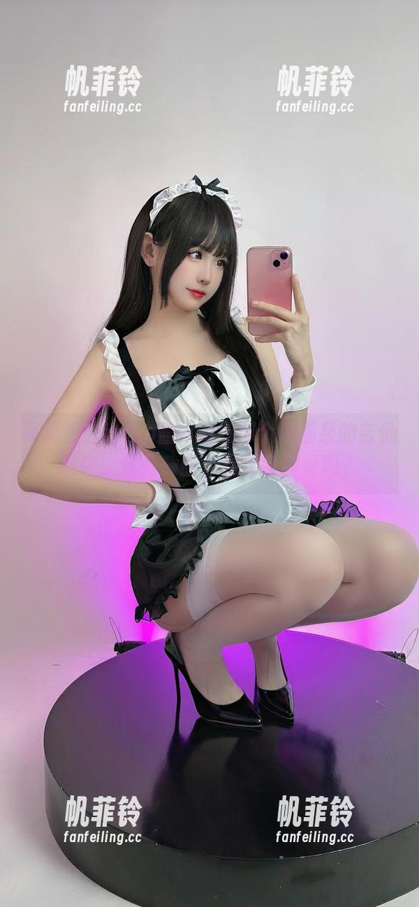 写真里的miko酱ww和那个泡温泉的吉他妹妹，合奏一曲，温泉会弹奏吗？