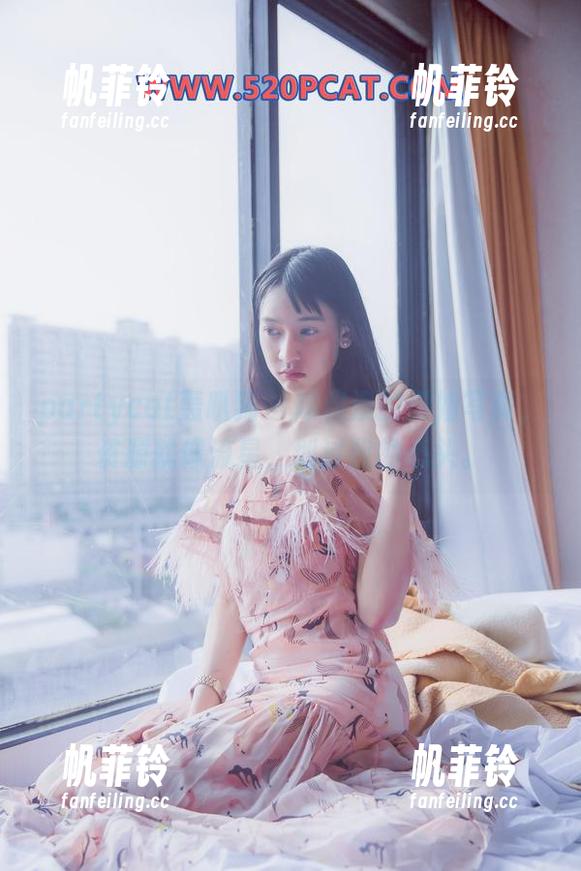 partycat轰趴猫 - 陈雅漫的御姐写真，资源就像流星，划过我的心头。