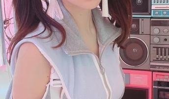 けん研的JK写真：一波骚操作，连摄影师都懵了！