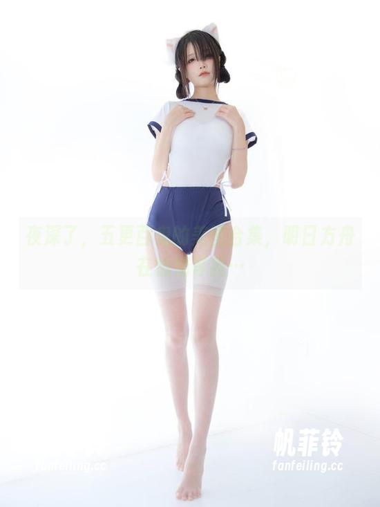 夜深了，五更百鬼的美图合集，明日方舟在悄悄等我…