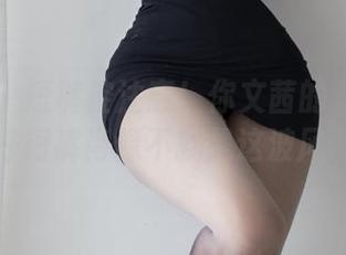 微密圈 – 短裤控注意！你文茜的更新来了，牛仔短裤肖像不就是这波风潮么？