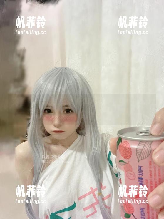 倦倦喵 夹着倦倦喵的无圣光套图,看连体衣,简直是懒人明灯呀!