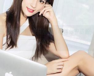 克拉女神 – 转发后可得免费获得苏可可连体衣资源，还是老样子，真没啥用。