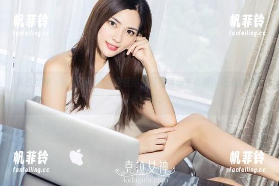 克拉女神 - 转发后可得免费获得苏可可连体衣资源，还是老样子，真没啥用。