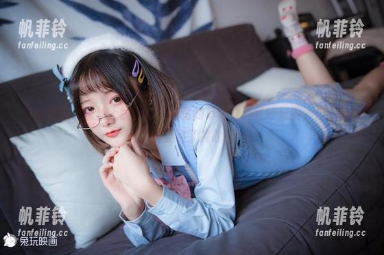 日系制服、黑丝上线，兔玩映画的写真让我直呼过瘾，但我的审美受到了挑战！