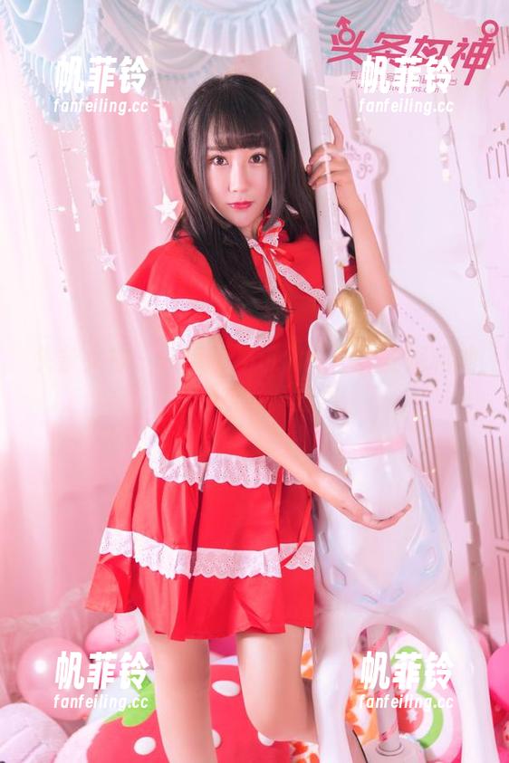 头条女神 - 一点都不沉闷——樊安妮和她的睡衣写真图包