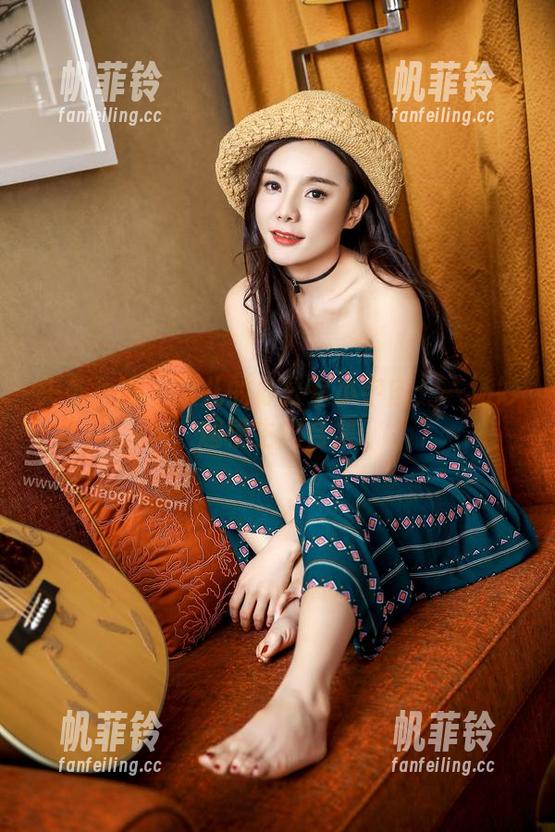 头条女神-火儿 头条女神 - 火儿的办公室小宇宙:一场妙趣横生的合集