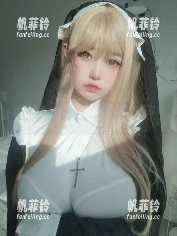 女主K 分享女主K的白衬衫,谁说工作装不能轻松驾驭?