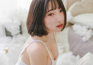 姜仁卿(강인경)的护士拍摄又来啦！难道我该去看病了？不过病人貌似有点多哈哈。