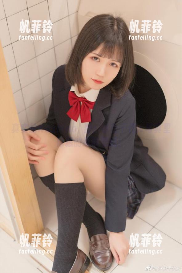 真实的Kashino㭴野：小仓千代w写真里隐藏的趣味壁纸！