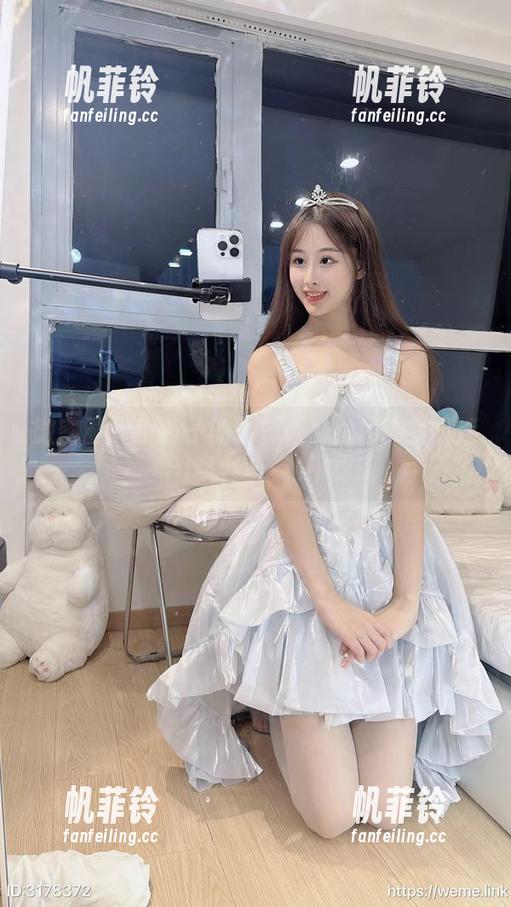 小萌子 微密圈 - 小萌子的体操服私房展:我沉迷于这种随性和不羁