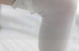 少女秩序 – 小满的牛仔裤：高清到连线头都能看见，是要让我做一针挡板吗！
