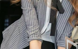 尤果网 – 娜依灵儿连衣裙图集：每一张都像在说‘我连衣服都重要，何况你的人生’！