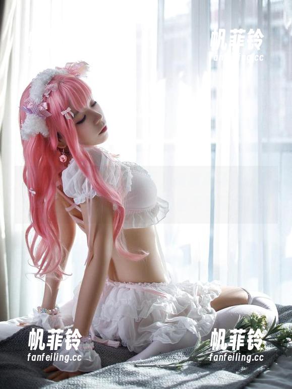 无颜小天使wy的原图，她那双马尾让我有想要收藏的冲动，图包不看可惜！