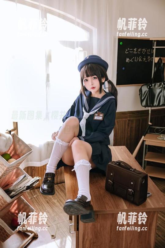 最新图集，樱井小莜想告诉你些“秘密”，但其实是……