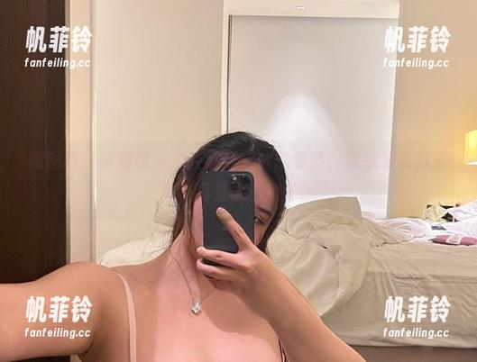 微密圈 - 水蜜桃米米在红红火火的季节，带来的写真美图，真是太有趣了。