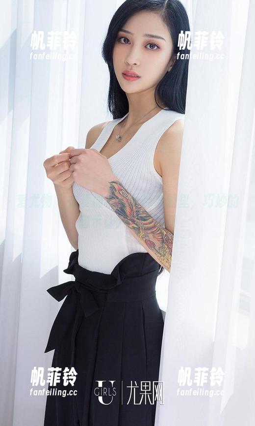 爱尤物-夏桐桐 爱尤物 - 在夏桐桐的女神套图里,巧妙的暗示让人浮想联翩