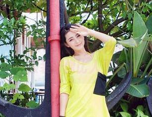 爱蜜社 – vetiver嘉宝贝儿的制服写真集——服装好像比人更抢眼？