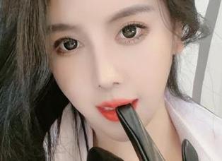 微密圈 – 厉害了，猪小七的美脚，赶紧共享这“免费”资源！