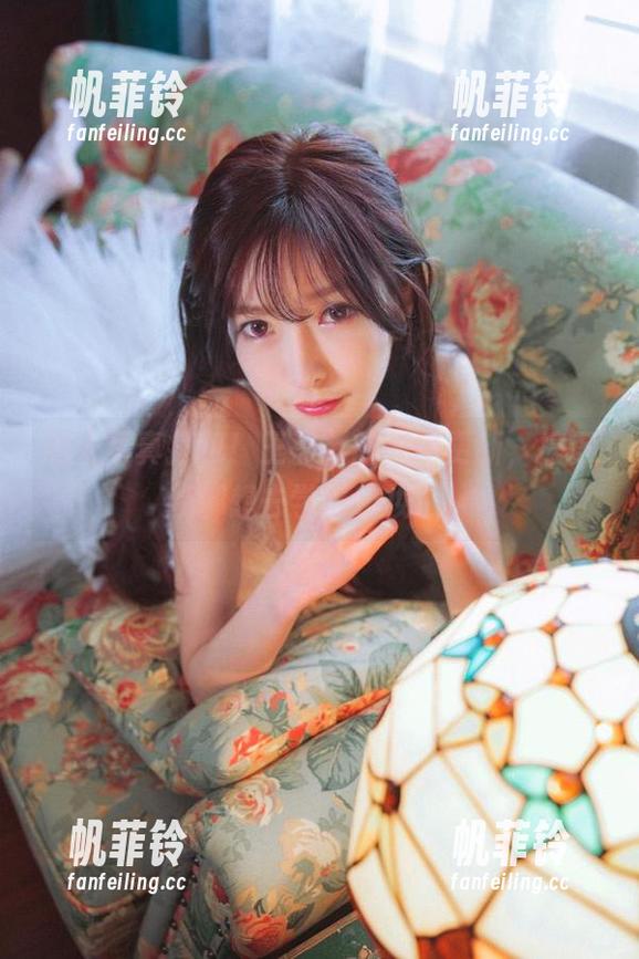 私人写真打包！王羽杉的美图更新，搞得我都想去学习化妆了！