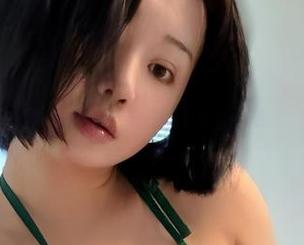 微密圈 – 看瑜瑾u的新泳衣写真，更新你的夏日‘灵感’吧！