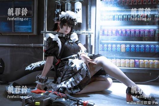 “百合欧皇子”的海边大作，资源到手，请稍等，相声还在准备中。