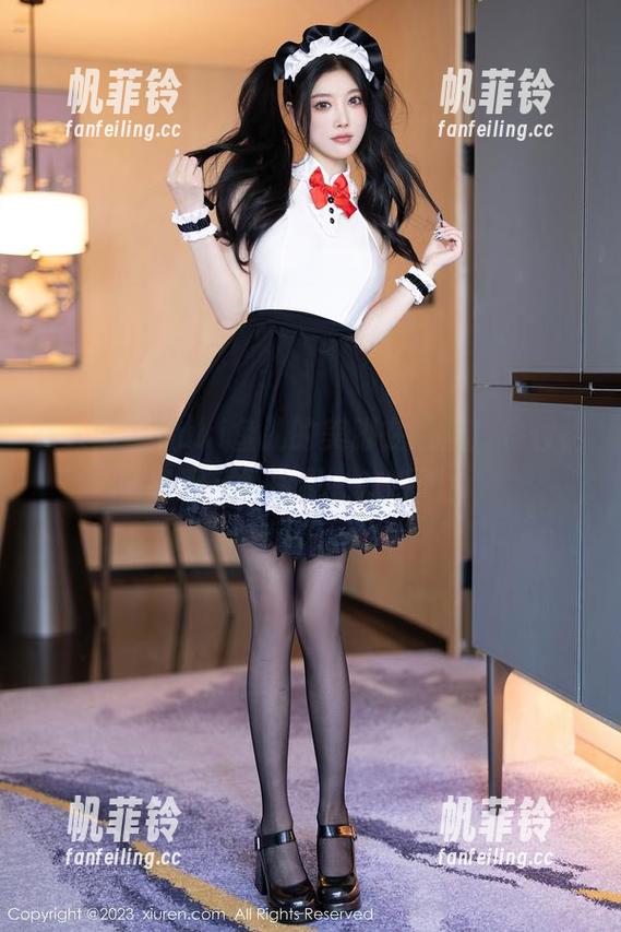 秀人网 - Yuki鱼儿的美脚在这里！各位，资源已经货到，欢呼吧！