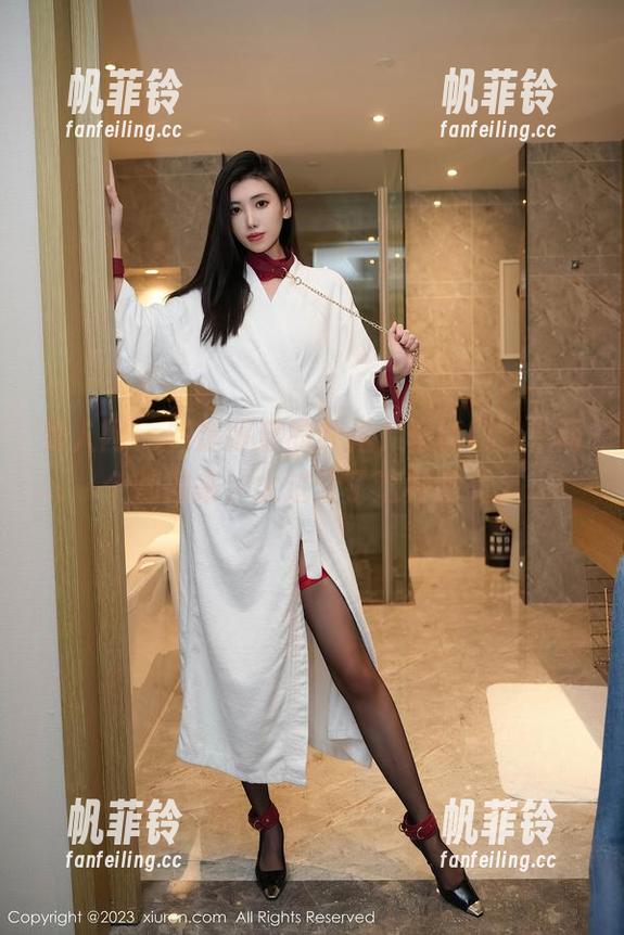 秀人网 - 刘婷婷穿的红裙，写真和分享两个都得来，太过分了这种绝美。