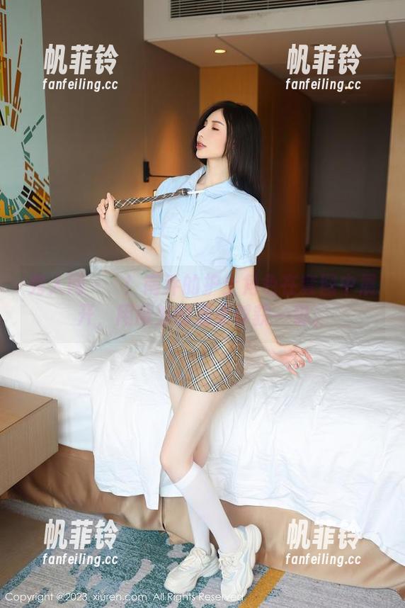 秀人网 - 噓！南乔的护士角色在套图中展开，用意外的温柔俘获一切。