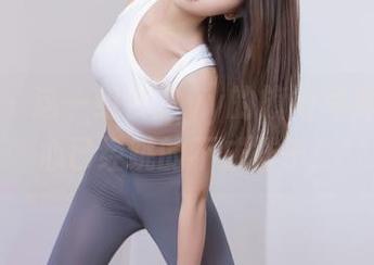 秀人网 – 这一组白芷yy的旗袍写真，我的心已经跳的不成样子！