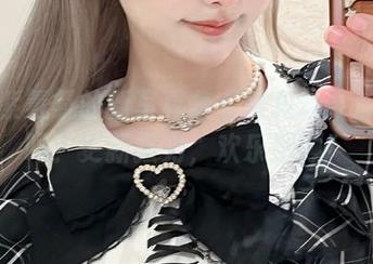 嘿！紫氯氯的新写真集《赛贝丝》你见过吗？更新接力，欢乐频频！