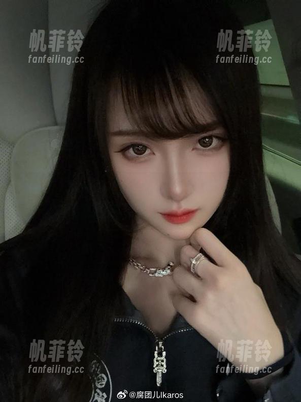 腐团儿Ikaros最新图册：可爱范儿满分，这画风跟我年轻的时候一样呐！