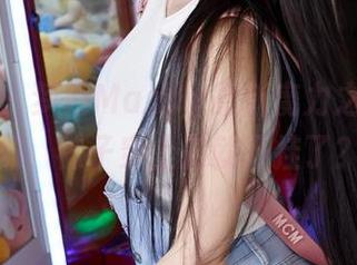 蜜桃社 – 梦乃Mandy最新魔力之作：网袜，袜子穿上去就开挂了？