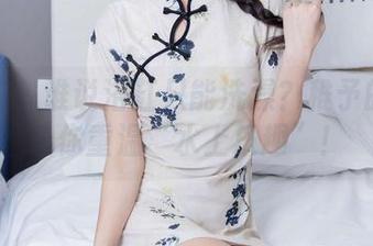 袜啵啵 – 谁说浴缸只能洗澡？稚予的写真让你重温“水上乐趣”！