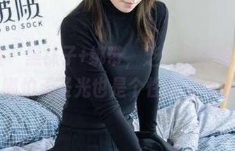 袜啵啵 – 黑袜子+绑带，芝士这是要美出天际，哪怕无圣光也是个性满分的选择。