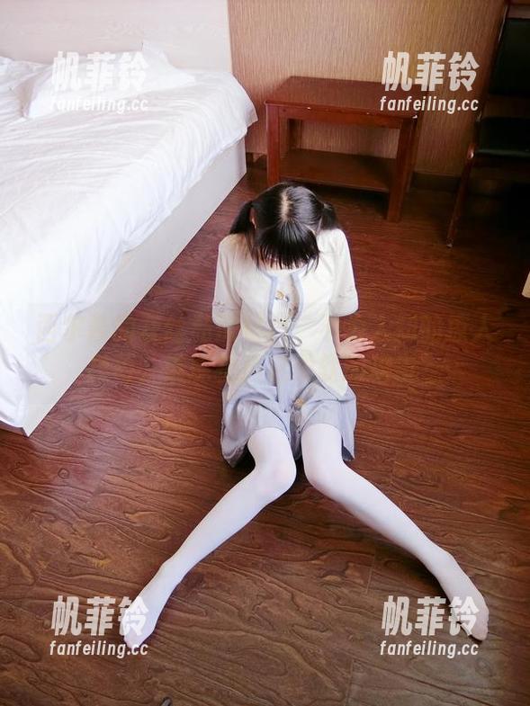 西尔酱 西尔酱的灰丝私房秘籍:不为人知的撩人技巧,谁能抵挡这柔软的攻击?