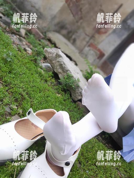 西尔酱草绿色水手服作品集：资源轻松get！