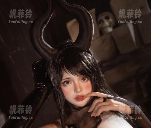 阿寨寨ninja 阿寨寨ninja的图包——当魅魔也要调整姿态。作品里一阵风,像是被诱惑的气息拂过。