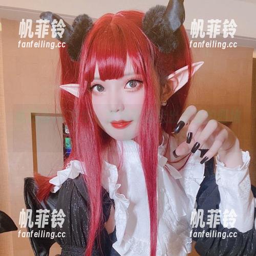 私拍与JK交织，雪猫带你走出教室的四堵墙
