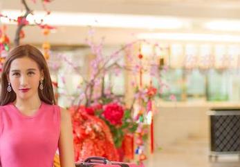 青豆客 – 莫雅淇的JK合集：你我共同的“制服梦”！